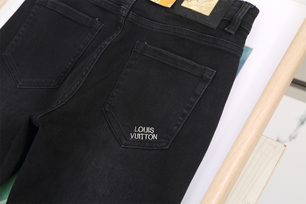 ブランドジーンズ全体デザイン